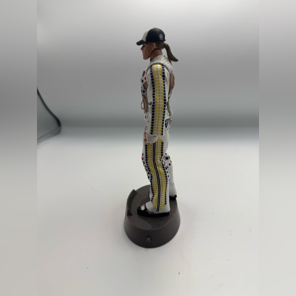 WWE Wrestling Entrance Greats Shawn Michaels Action Figure - Picture 4 of 5